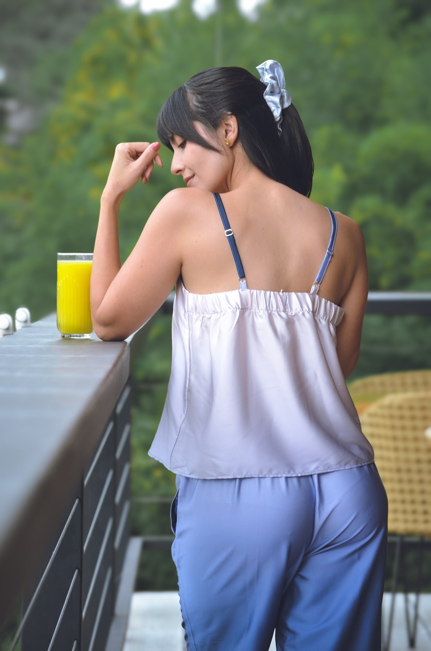 PIJAMA PANTALON BLUSA DE TIRAS REF. AGATHA