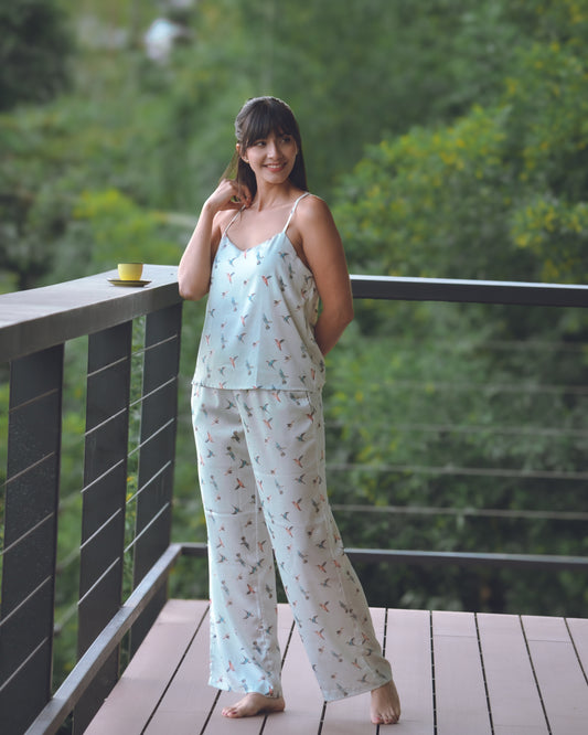 Pijama pantalón y blusa de tiras REF. ABBY - Frescura y estilo para dormir